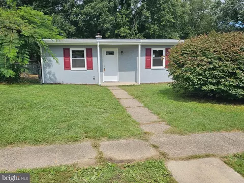 451 Anderson Dr, Wilmington, DE 19801