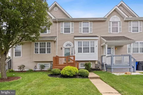 128 Three Rivers Dr # a, Newark, DE 19702