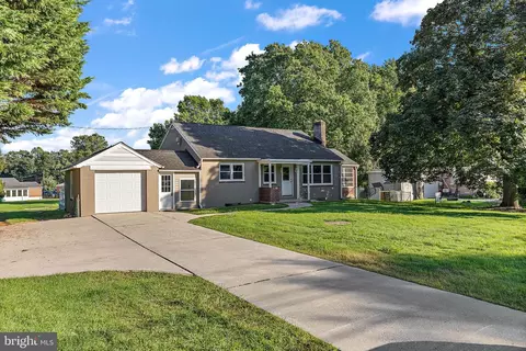 2647 Marsh Rd, Wilmington, DE 19810