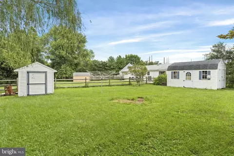 137 Diminish Dr, Newark, DE 19713 photo 28