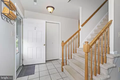 137 Diminish Dr, Newark, DE 19713 photo 5
