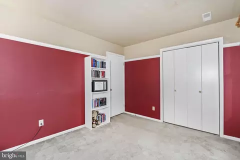 137 Diminish Dr, Newark, DE 19713 photo 18
