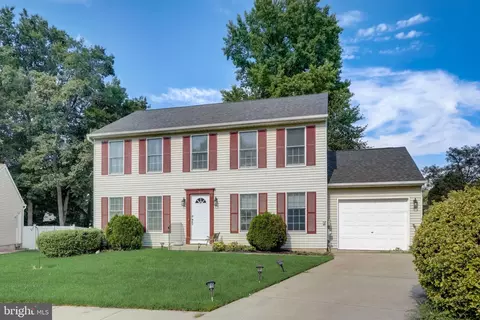 7 Orangeburg Ct, Newark, DE 19702