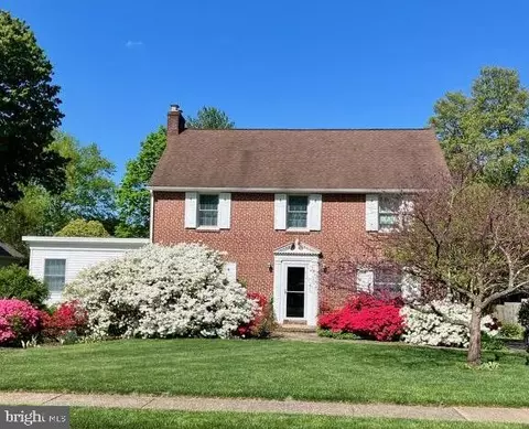 260 Orchard Rd, Newark, DE 19711