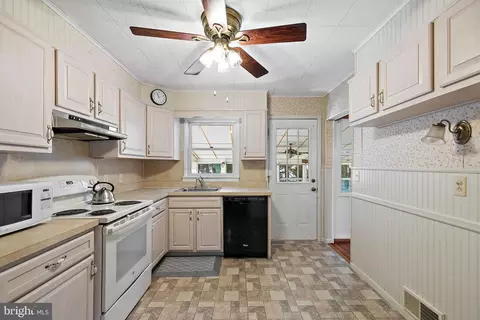 34 Ruby Dr, Claymont, DE 19703 photo 8