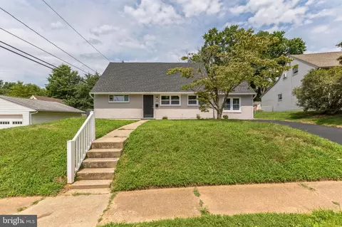 1521 Crittenden Rd, Wilmington, DE 19805