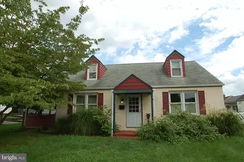 310 Centerville Rd, Wilmington, DE 19808