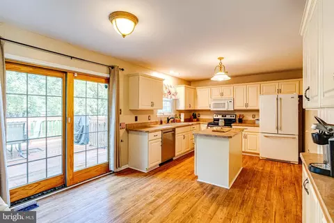 156 Cornwell Dr, Bear, DE 19701 photo 14