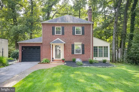 13 Stoney Run Rd, Wilmington, DE 19809