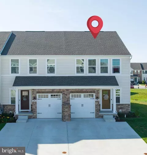 1450 Flintshire Dr, Middletown, DE 19709