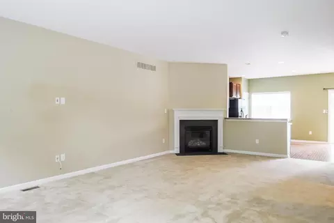 339 Latrobe Dr, Newark, DE 19702 photo 3