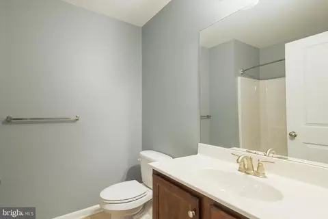 339 Latrobe Dr, Newark, DE 19702 photo 17