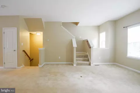 339 Latrobe Dr, Newark, DE 19702 photo 11
