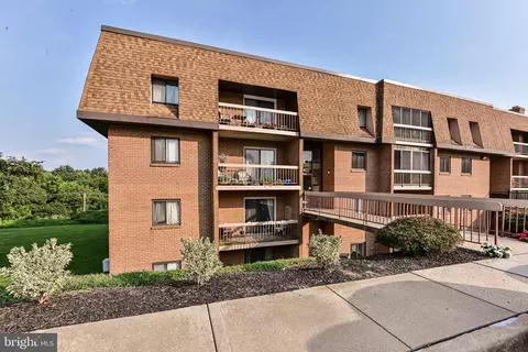 5422 Valley Green Dr #C2, Wilmington, DE 19808