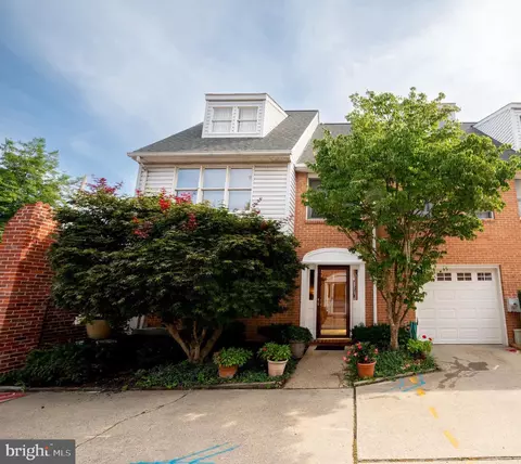 1 Hancock Pl, Wilmington, DE 19806