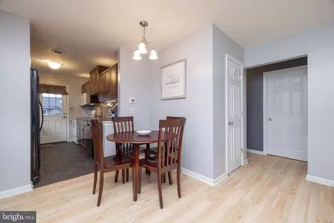 22 W Stephen Dr, Newark, DE 19713 photo 12