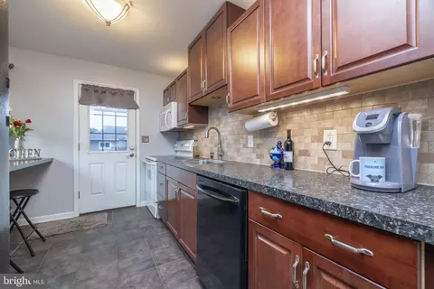 22 W Stephen Dr, Newark, DE 19713 photo 16
