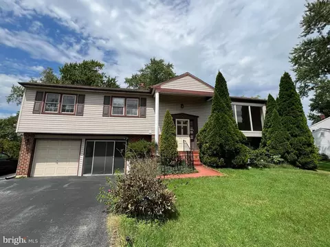 3303 Silverside Rd, Wilmington, DE 19810