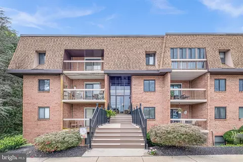 5423 C4 Golf View Dr #50C4, Wilmington, DE 19808