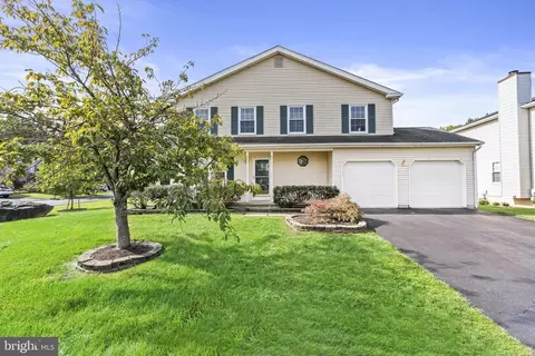 1982 Carol Dr, Wilmington, DE 19808
