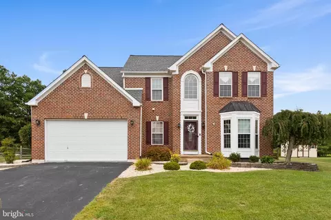 9 Sir Barton Ct, Newark, DE 19702