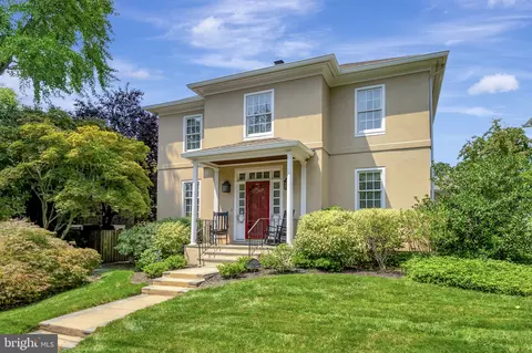 1405 Clinton St, Wilmington, DE 19806