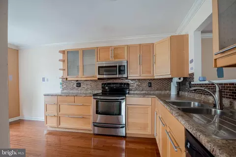 21 Monferrato Ct, Bear, DE 19701 photo 3