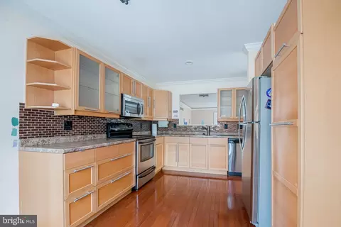 21 Monferrato Ct, Bear, DE 19701 photo 4