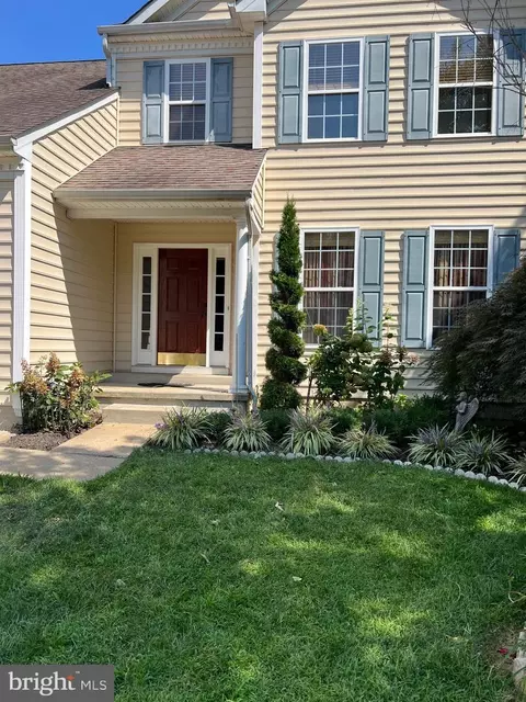 353 Matthew Flocco Dr, Newark, DE 19713 photo 4