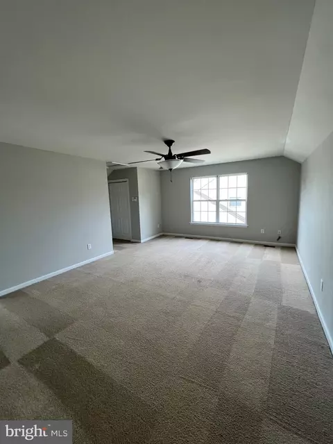 353 Matthew Flocco Dr, Newark, DE 19713 photo 22