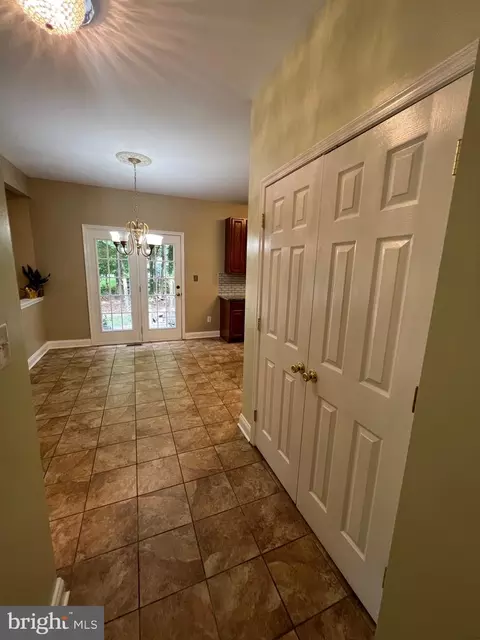 353 Matthew Flocco Dr, Newark, DE 19713 photo 9