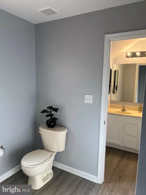 353 Matthew Flocco Dr, Newark, DE 19713 photo 25