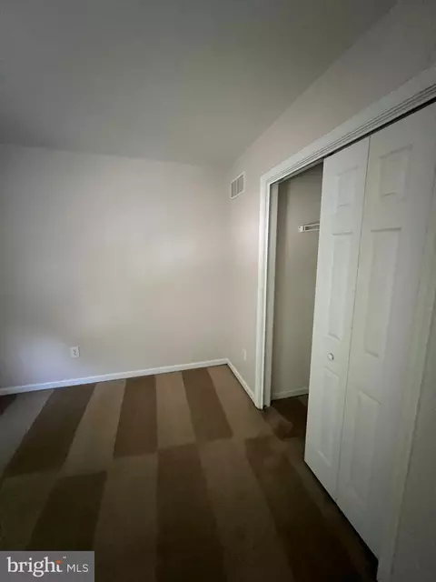 353 Matthew Flocco Dr, Newark, DE 19713 photo 38