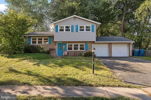 704 N Brownleaf Rd, Newark, DE 19713