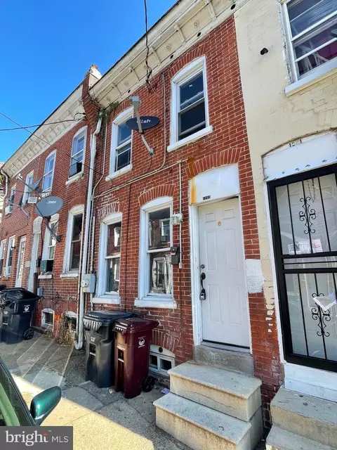 1203 Pleasant St, Wilmington, DE 19805