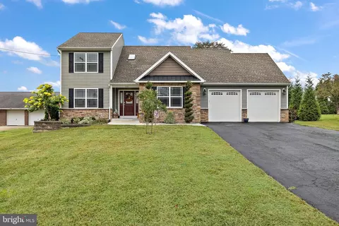 110 Wardel Rd, Wilmington, DE 19804
