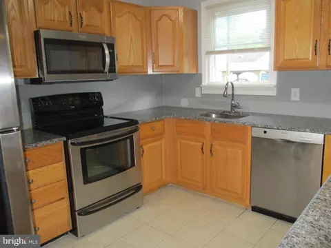 9 Brookmeade Rd, Newark, DE 19711 photo 12