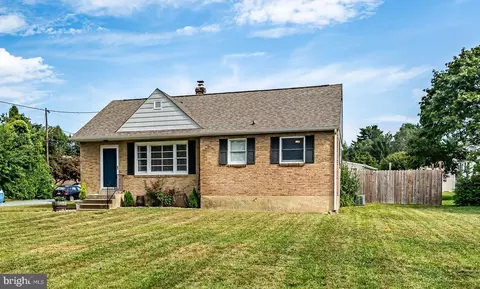 1617 Newport Pike, Wilmington, DE 19804