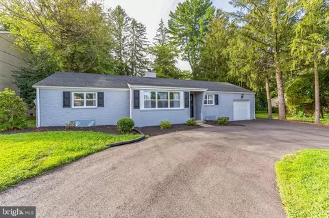 2114 Faulkland Rd, Wilmington, DE 19805