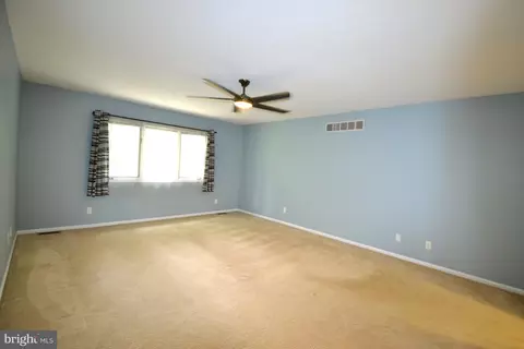 6 Warner Ct, Newark, DE 19711 photo 20