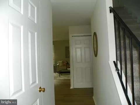 405 Calburn Ct, Bear, DE 19701 photo 3
