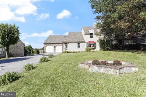 88 Chandler Ct, Hockessin, DE 19707