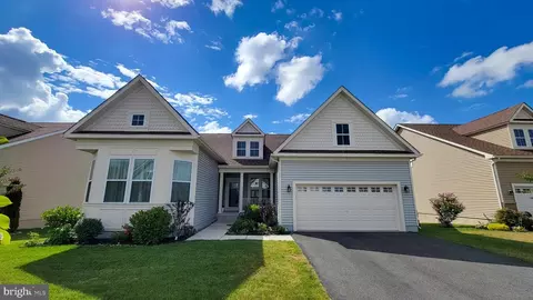 2716 Van Cliburn Cir, Middletown, DE 19709