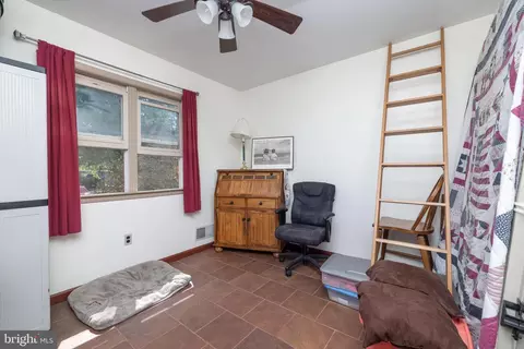 135 Piano Dr, Newark, DE 19713 photo 13
