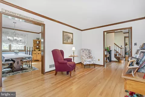 645 Clifton Dr, Bear, DE 19701 photo 18