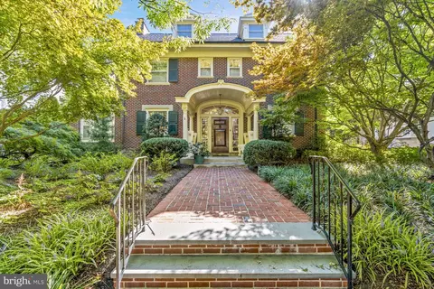 2314 W 17th St, Wilmington, DE 19806
