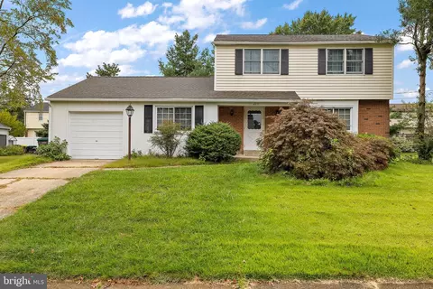 403 Lee Ter, Wilmington, DE 19803
