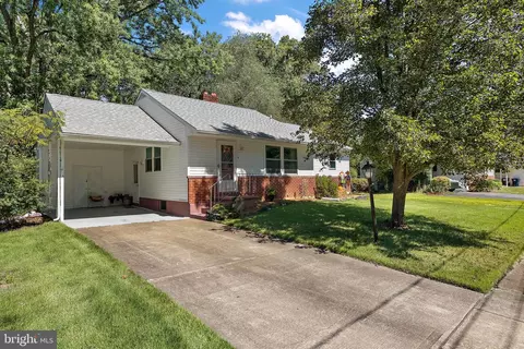 52 Millwright Dr, Newark, DE 19711 photo 2