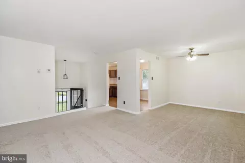 1108 Maplefield Rd, Newark, DE 19713 photo 5