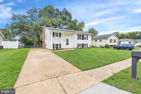 1108 Maplefield Rd, Newark, DE 19713 photo 3